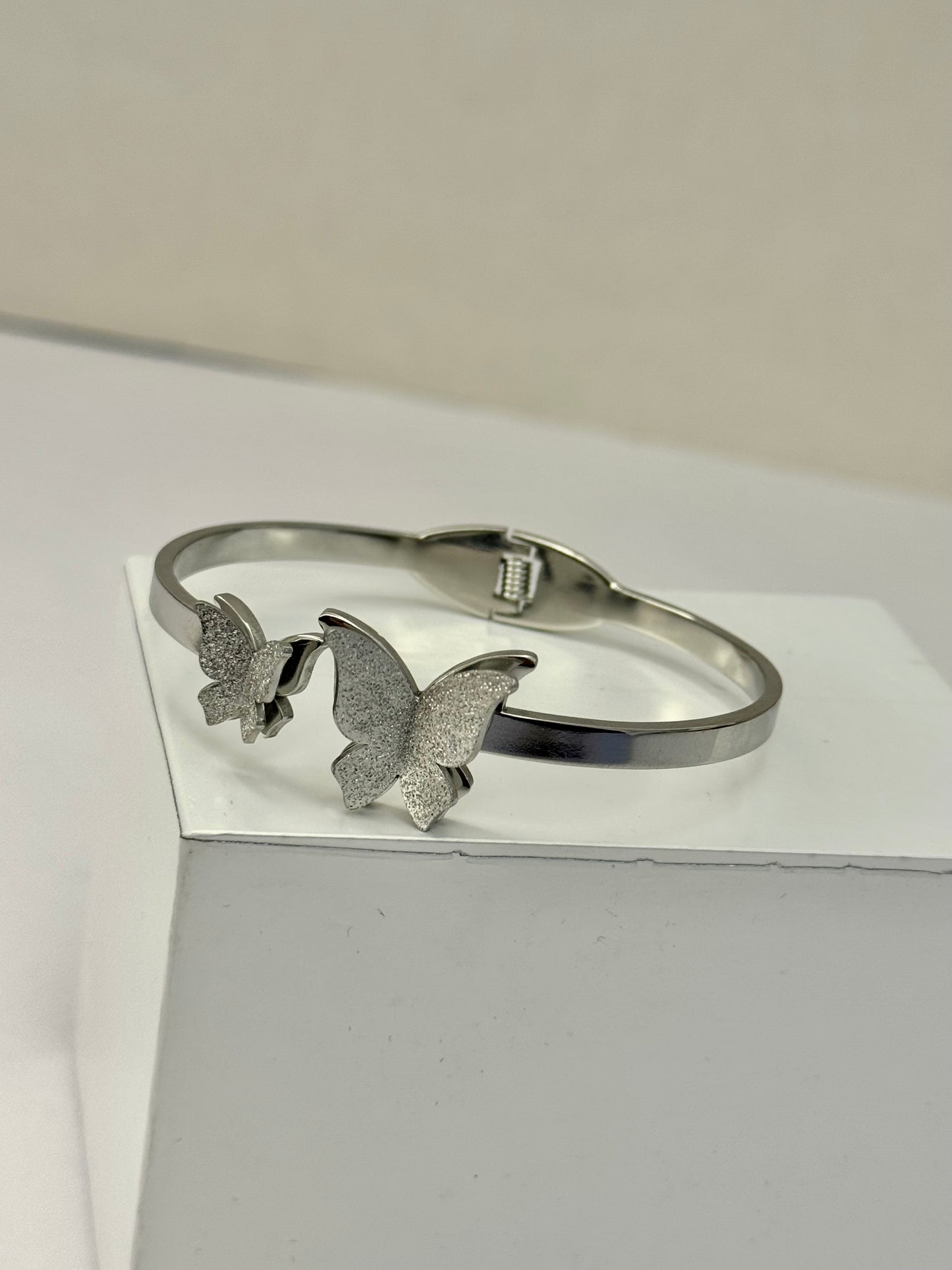 Butterfly Hand Brecelet