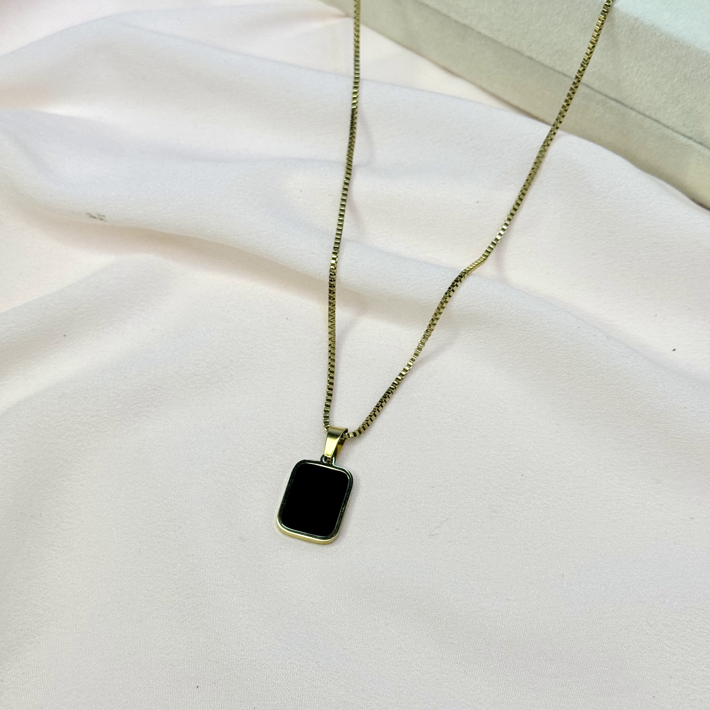 Stainless Steel Locket Top Quality Made in Italy One Side Black And One Side White