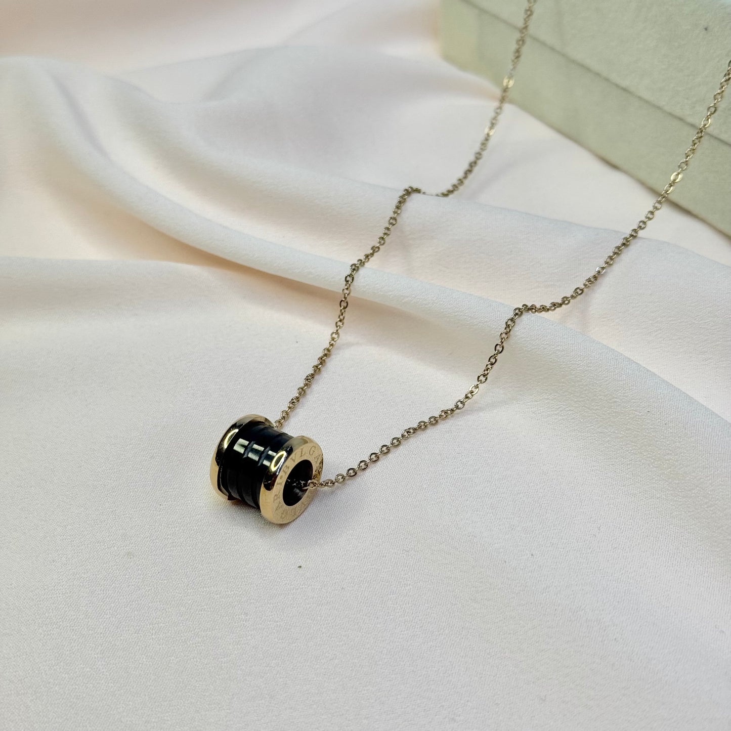 Stainless Steel Locket Top Quality