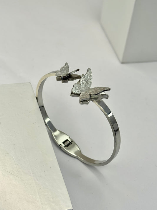 Butterfly Hand Brecelet